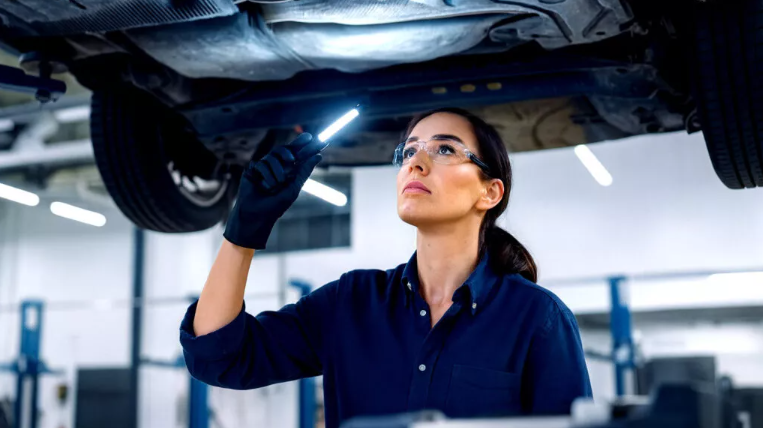 TÜV-Report: Маск на дне, Fiat на коне. Кто выжил в немецком техосмотре