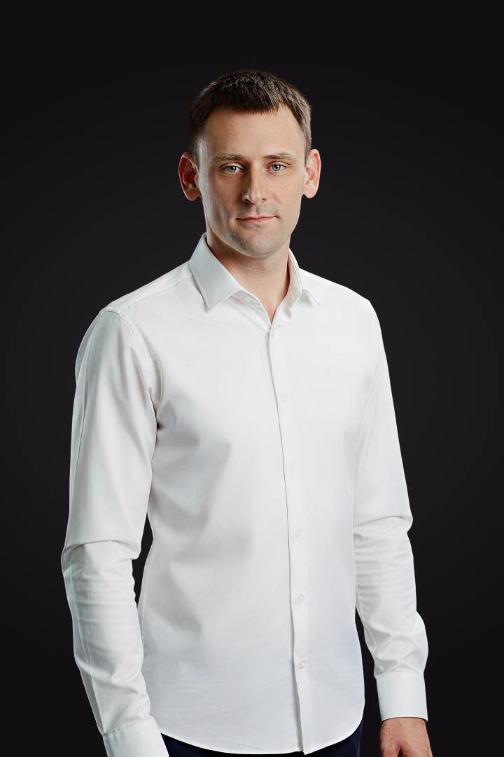 Евгений Юрковец — менеджер InterCargo