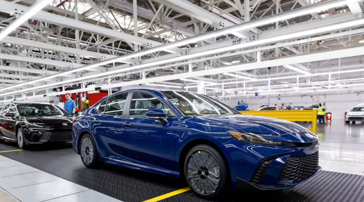 Будем жить! Toyota инвестирует $10 млрд в США