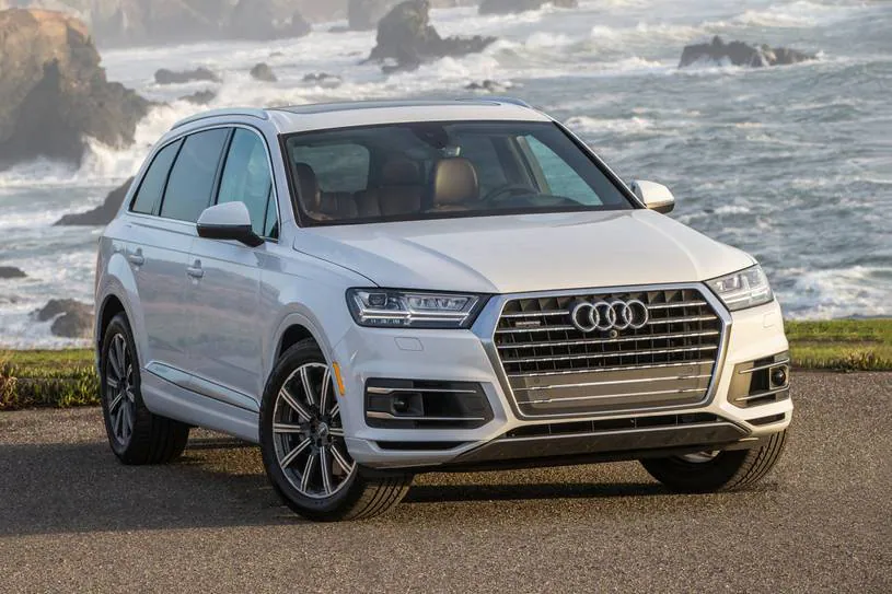 2019_audi_q7_4dr-suv_30-tfsi-prestige-quattro_fq_oem_1_815.jpg