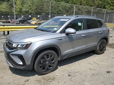 VOLKSWAGEN TAOS SE 2023