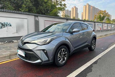 TOYOTA C-HR Deluxe Edition 2021