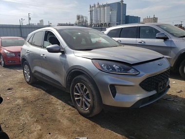 FORD ESCAPE SE 2021