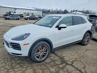 PORSCHE CAYENNE BASE 2022