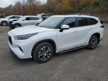 TOYOTA HIGHLANDER L 2023