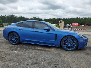 PORSCHE PANAMERA 4 2018