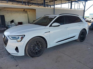 AUDI E-TRON PREMIUM 2021