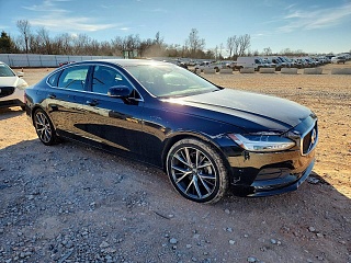 VOLVO S90 T5 MOMENTUM 2017