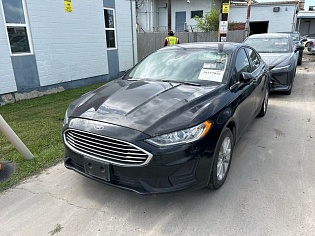 2020 Ford Fusion, SE  Пробег 46 тыс Миль