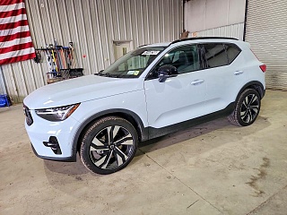 VOLVO XC40 PLUS 2026