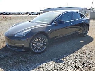 2019 Tesla MODEL 3  Пробег 41 тыс миль