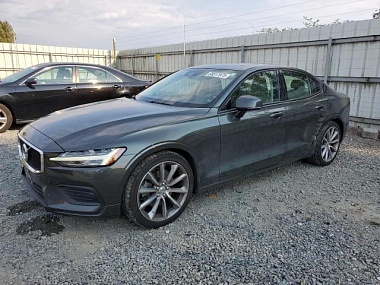 VOLVO S60 T5 MOMENTUM 2020