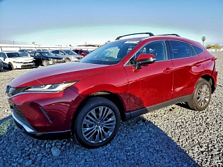 TOYOTA VENZA LE 2024