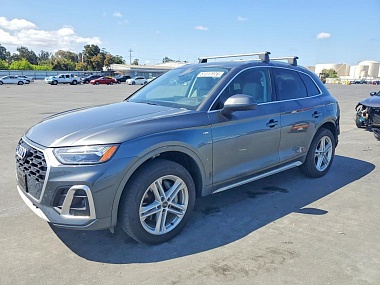AUDI Q5 E PREMIUM PLUS 55 2024