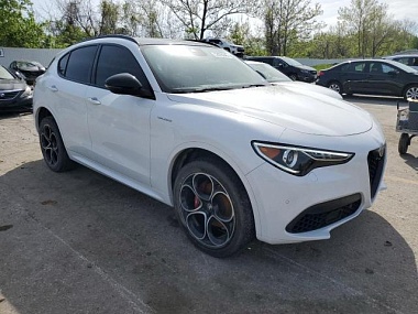 ALFA ROMEO STELVIO TI 2022