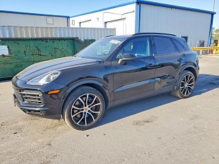 PORSCHE CAYENNE BASE 2022