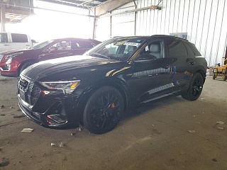 AUDI E-TRON CHRONOS 2022