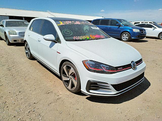 VOLKSWAGEN GOLF GTI S 2019