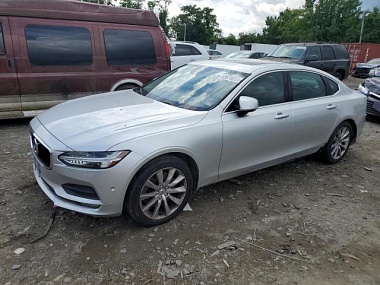 VOLVO S90 T6 MOMENTUM 2018