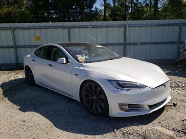 TESLA MODEL S 2019