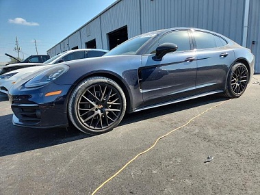 PORSCHE PANAMERA BASE 2022