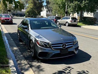 MERCEDES-BENZ E 300 2018