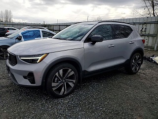 VOLVO XC40 ULTIMATE 2022