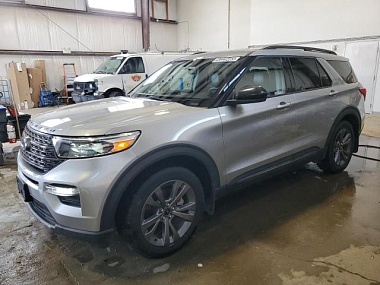 FORD EXPLORER XLT 2022
