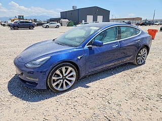 TESLA MODEL 3 2019