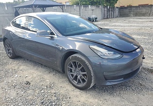 TESLA MODEL 3 Long Range 2019