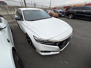 2022 Honda Accord Sport  Пробег - 35 522 мили