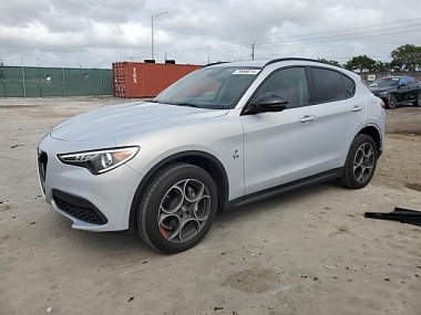 ALFA ROMEO STELVIO SPORT 2021