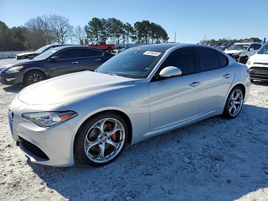 ALFA ROMEO GIULIA TI 2021