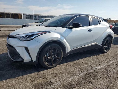TOYOTA C-HR XLE 2022
