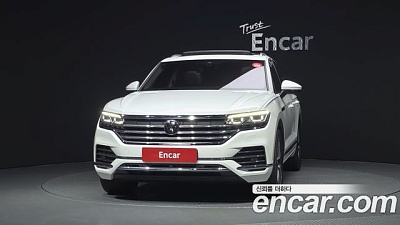 VOLKSWAGEN TOUAREG 2023
