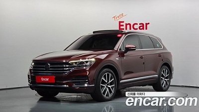VOLKSWAGEN TOUAREG 2023