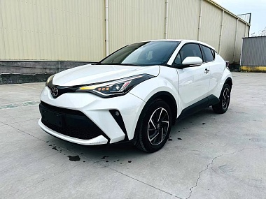 TOYOTA C-HR Deluxe Edition 2021