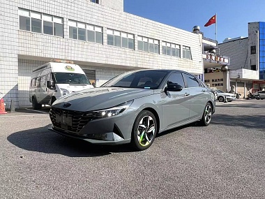 HYUNDAI ELANTRA TOP 2020