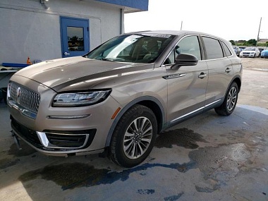 LINCOLN NAUTILUS 2020