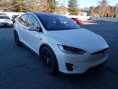 TESLA MODEL X 2019