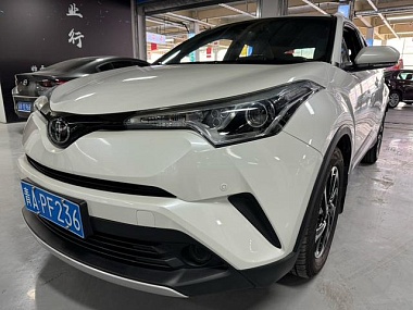 TOYOTA C-HR 2021