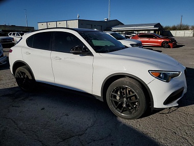 ALFA ROMEO STELVIO SPORT 2021