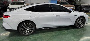 Geely Galaxy E8 Полный привод Пробег 9.000 км