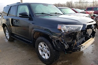 2020 Toyota 4runner Sr5 Объем 4.0 литра 46.000 миль Полный привод