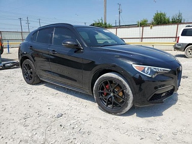 ALFA ROMEO STELVIO TI 2021