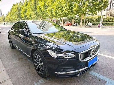 VOLVO S90 B5 2021