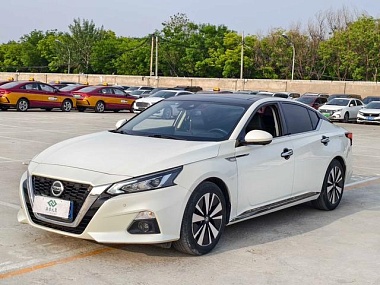 NISSAN ALTIMA 2021