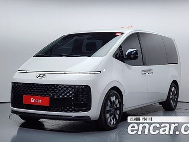HYUNDAI STARIA PRESTIGE 2023