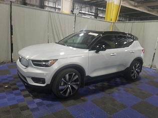 VOLVO XC40 RECHARGE 2021