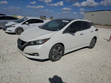 NISSAN LEAF SV PLUS 2020